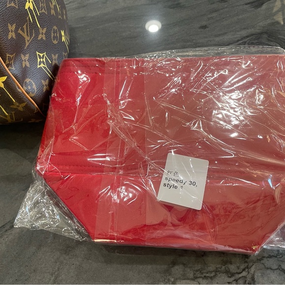 Louis Vuitton Speedy 30 Custom by New Vintage Handbags Las Vegas Queen Bee - Picture 13 of 16